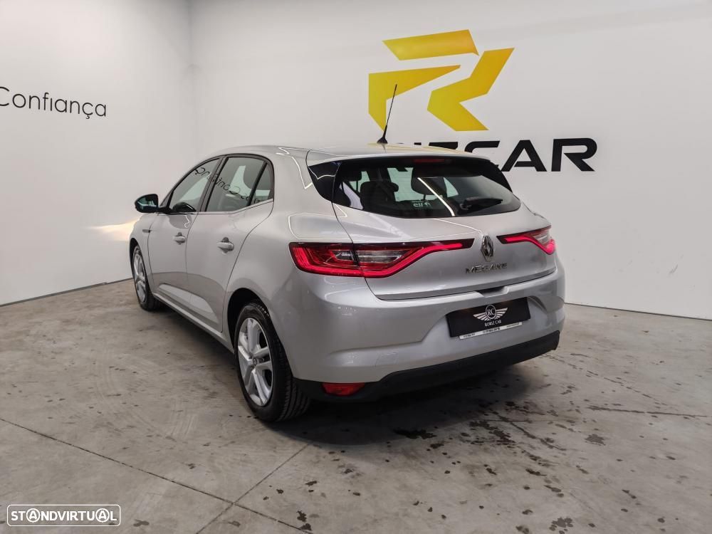 Renault Mégane 1.5 dCi Limited - 4