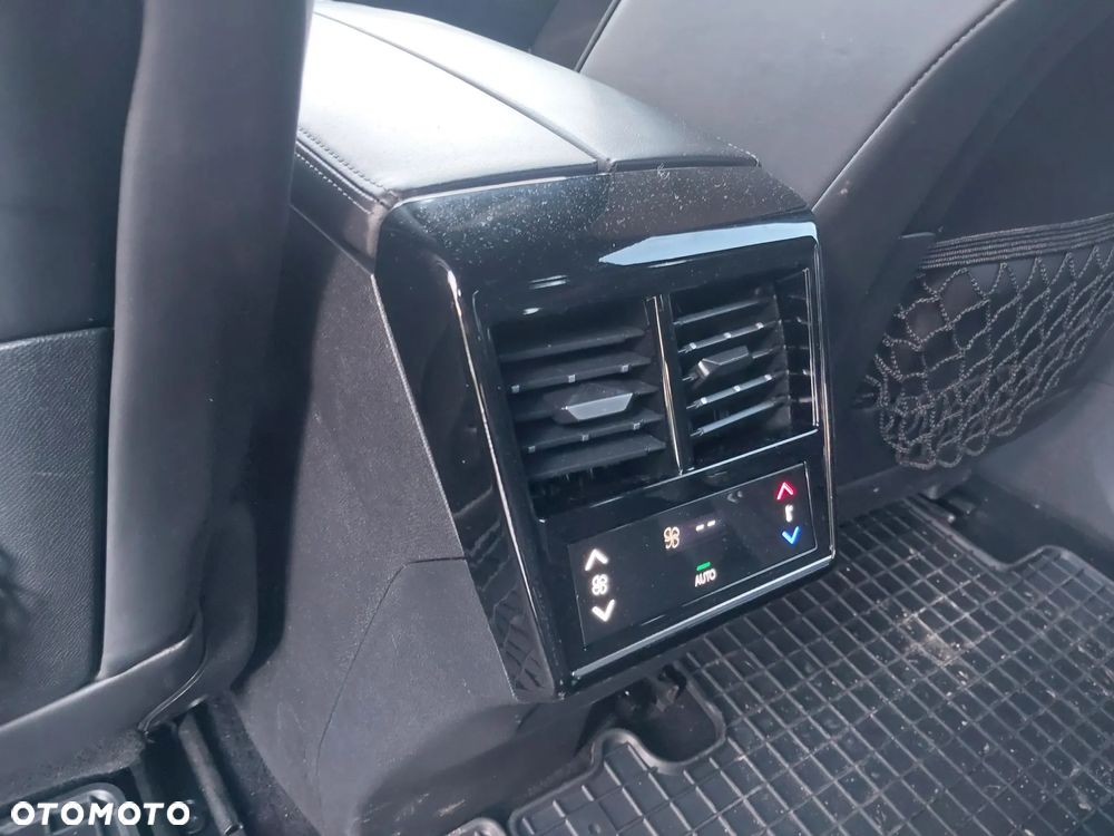 DS Automobiles DS 7 Crossback 2.0 BlueHDi Grand Chic - 25