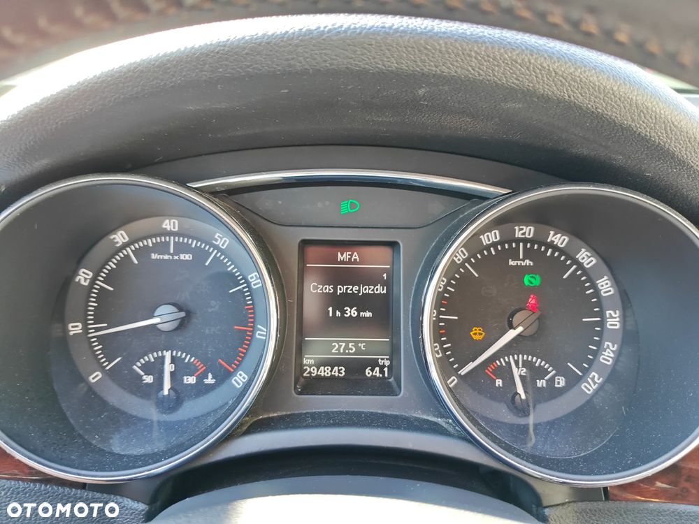 Skoda Superb 2.0 TSI Elegance DSG - 24