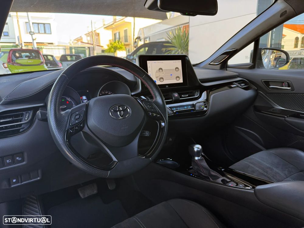 Toyota C-HR 2.0 Hybrid GR Sport - 44