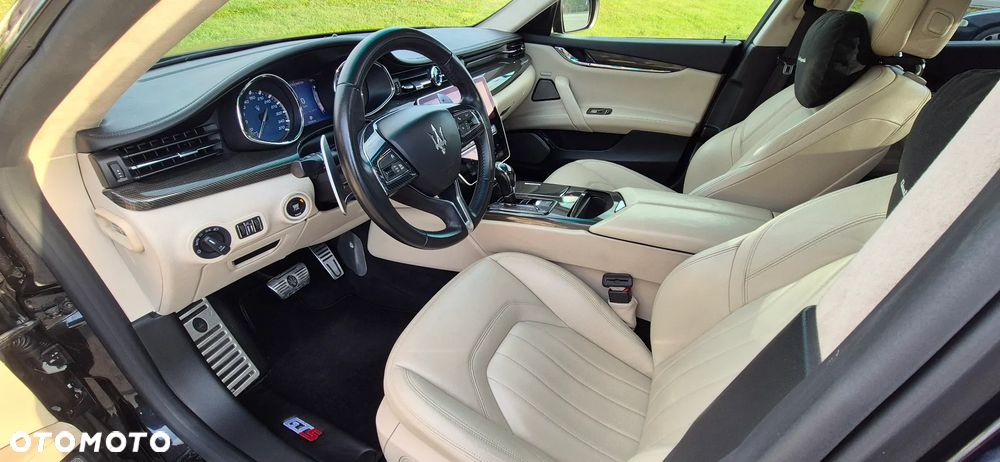 Maserati Quattroporte - 26