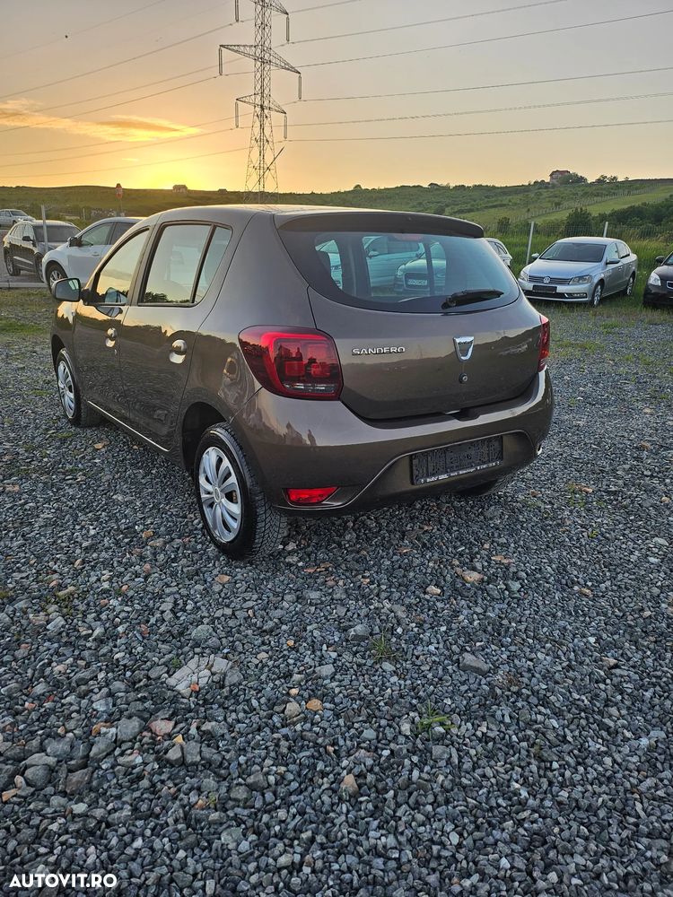 Dacia Sandero 1.2 - 3