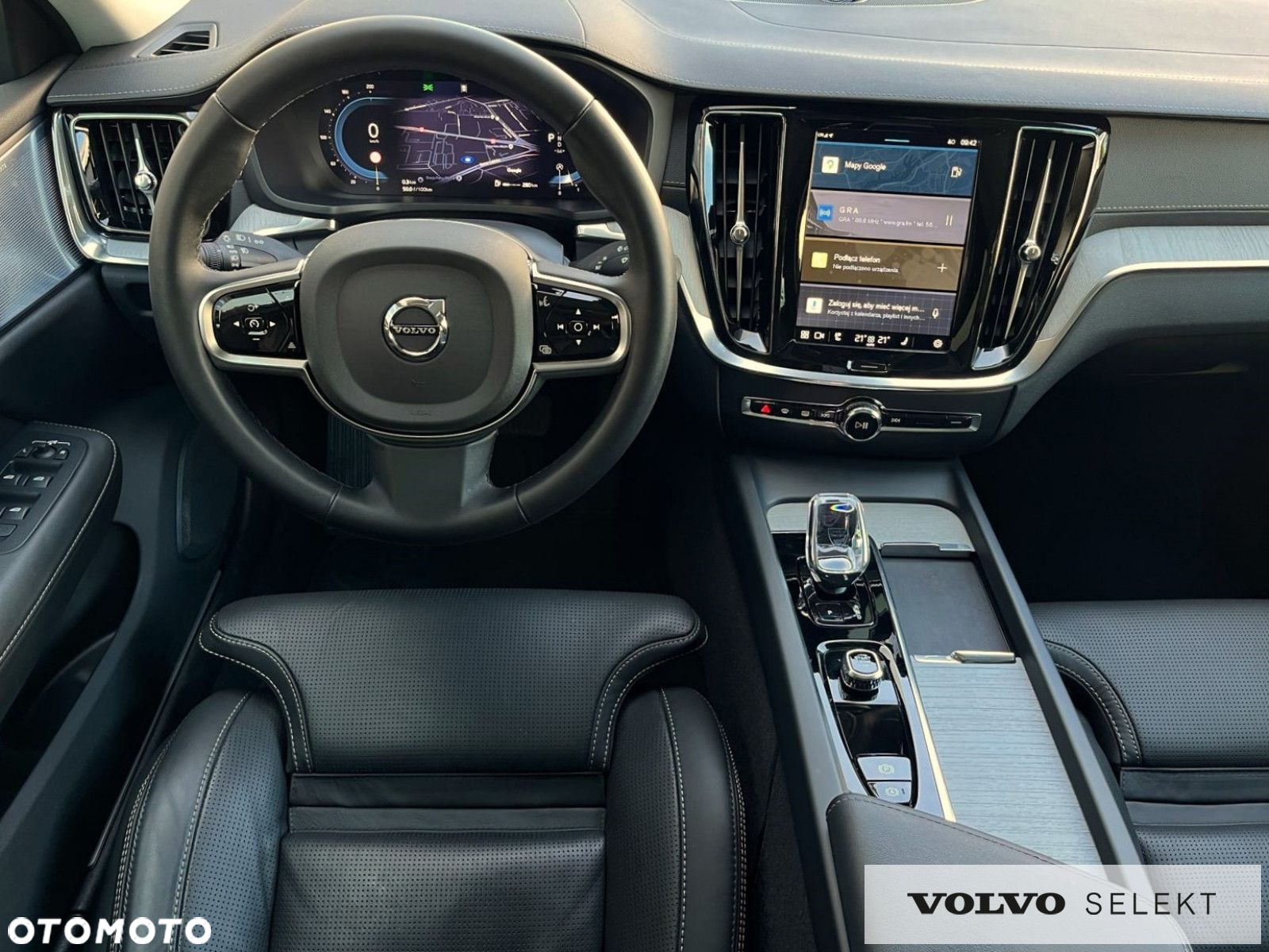 Volvo V60 Cross Country - 11