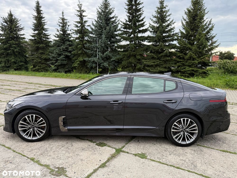 Kia Stinger 2.0 T-GDI GT Line - 19