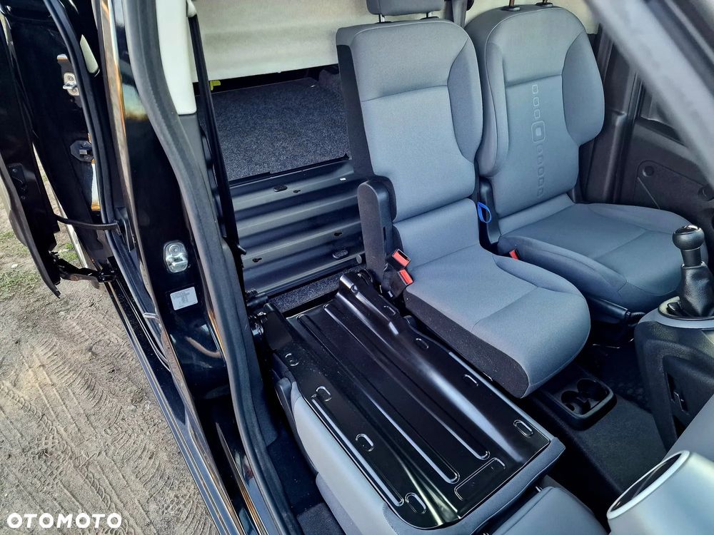 Citroën BERLINGO - 11