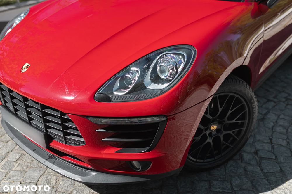 Porsche Macan Standard - 2