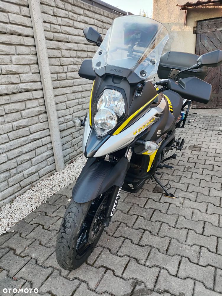 Suzuki V-STROM - 19