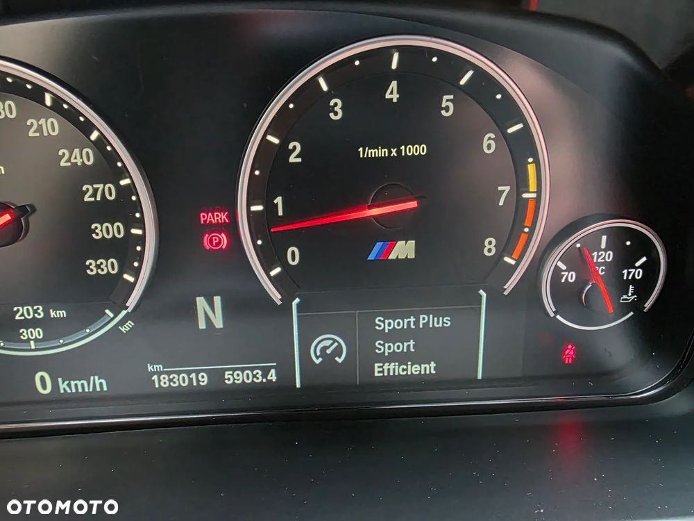 BMW X6M - 21