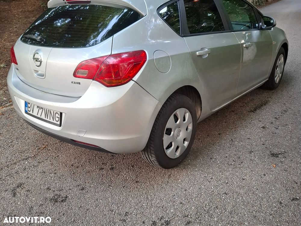 Opel Astra 1.7 CDTI - 6