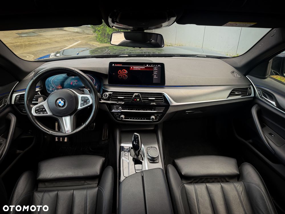 BMW Seria 5 520d xDrive mHEV M Sport sport - 19