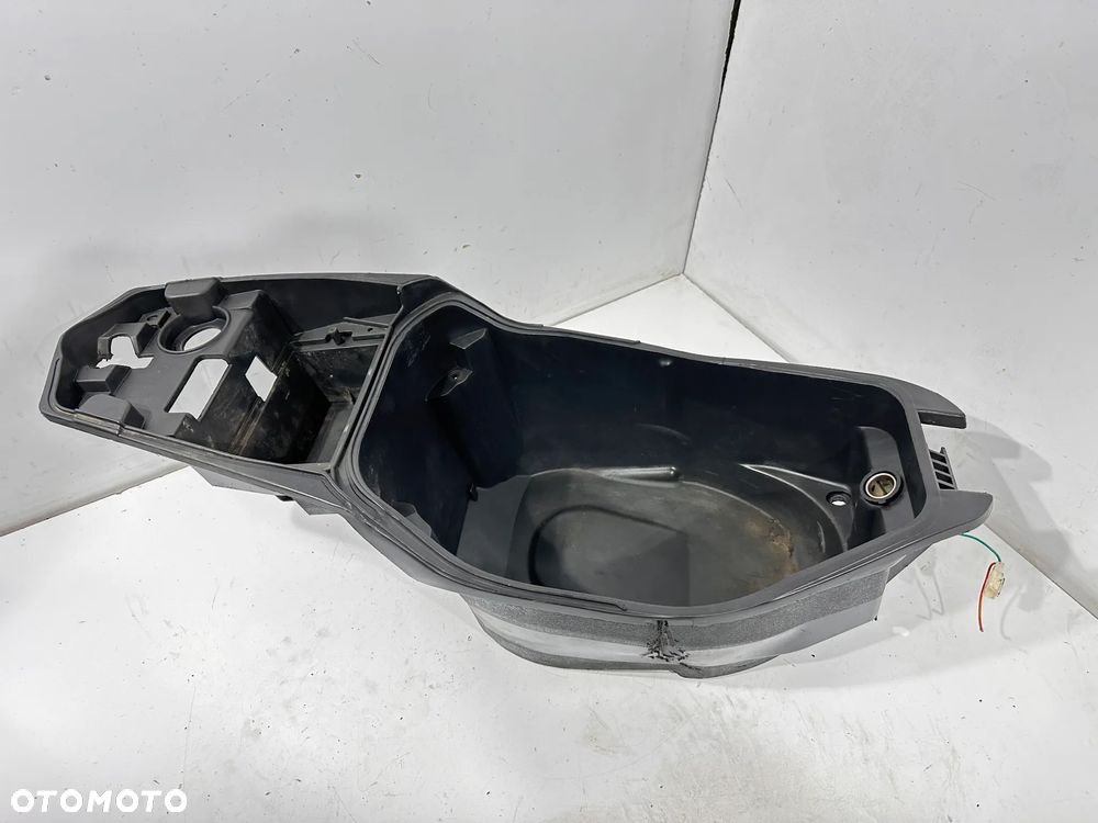 Kufer schowek Peugeot Speedfight III - 1