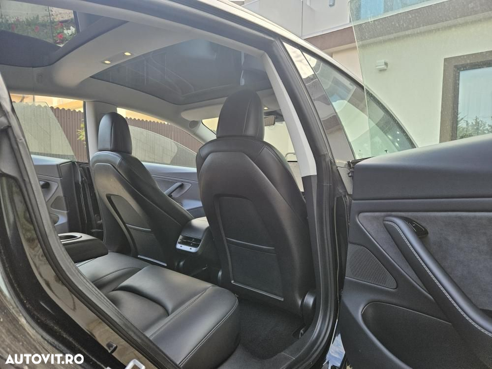 Tesla Model 3 Langstreckenbatterie Allradantrieb Dual Motor - 14
