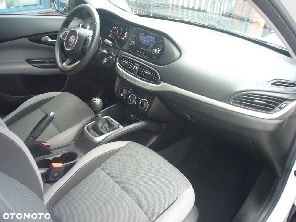 Fiat Tipo 1.4 16V - 18