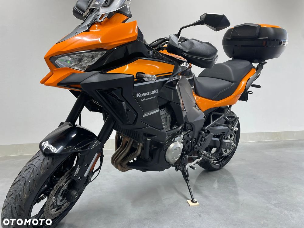 Kawasaki Versys 1000 - 9
