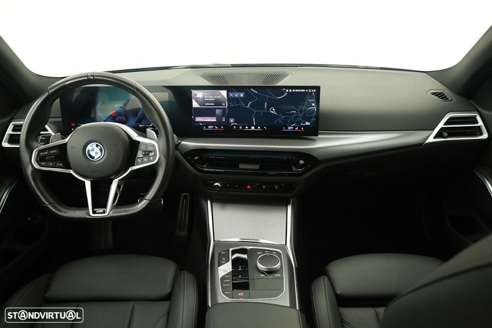 BMW 330 e Edição Desportiva M Auto - 9