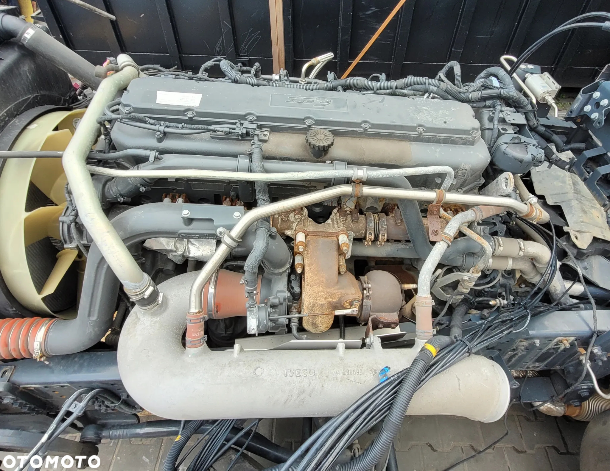KOMPLETNY SILNIK IVECO S-WAY EURO 6 F3HFE601A*M LNG 460KM - 2