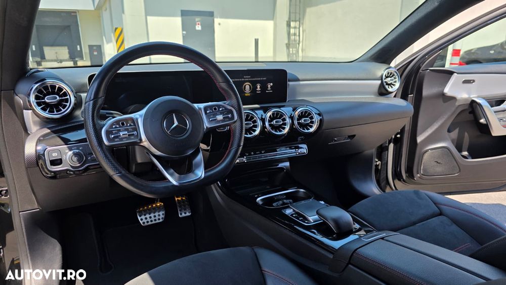 Mercedes-Benz A 180 - 4