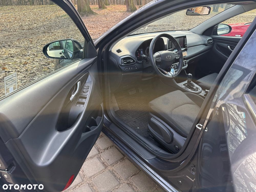 Hyundai i30 1.5 T-GDI 48V Smart DCT - 12