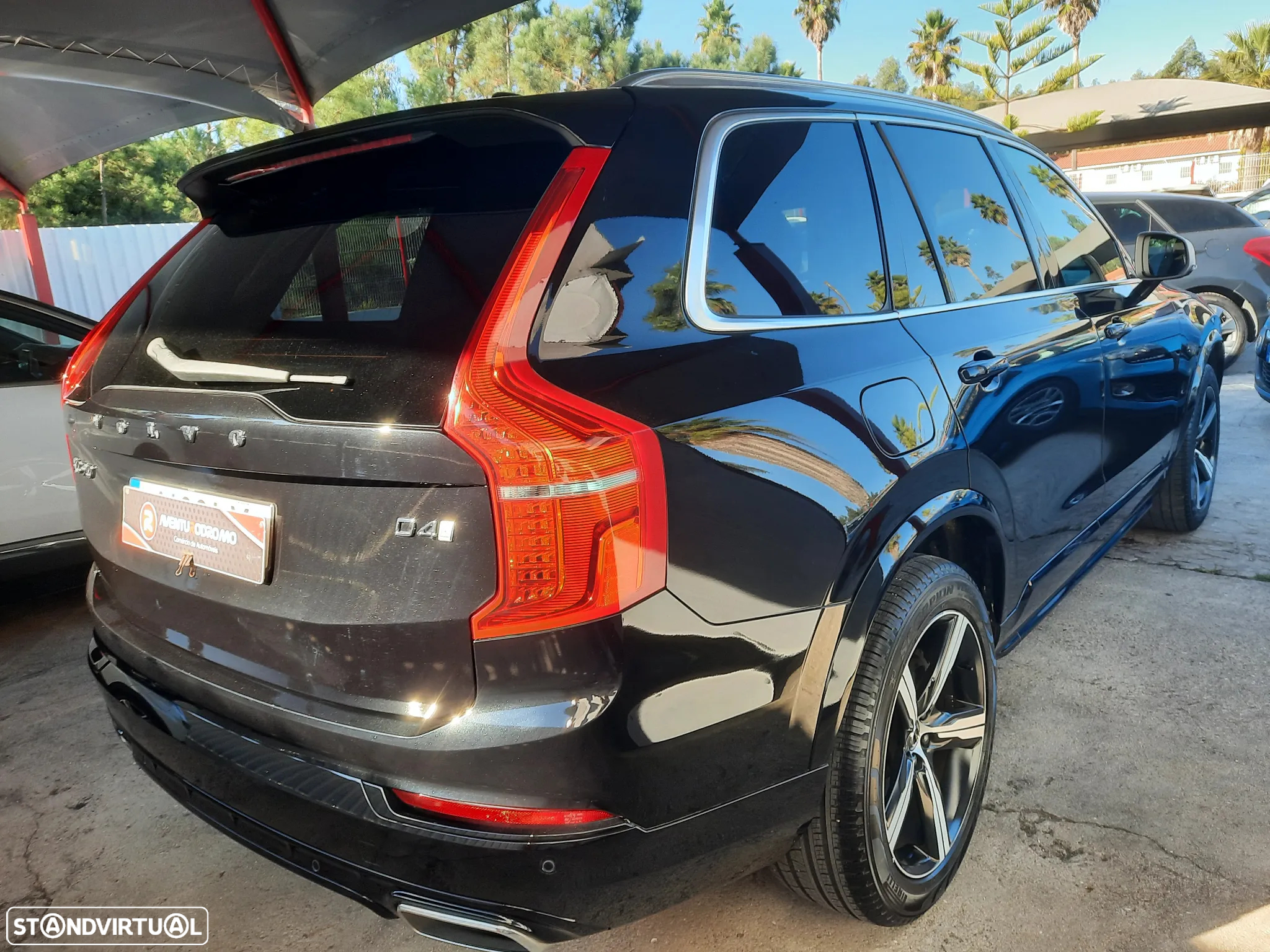 Volvo XC 90 2.0 D4 R-Design - 20