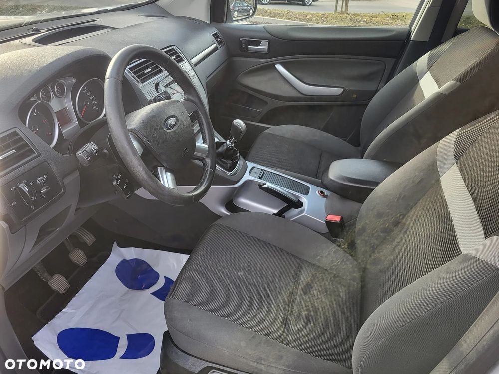 Ford Kuga 2.0 TDCi Individual - 10