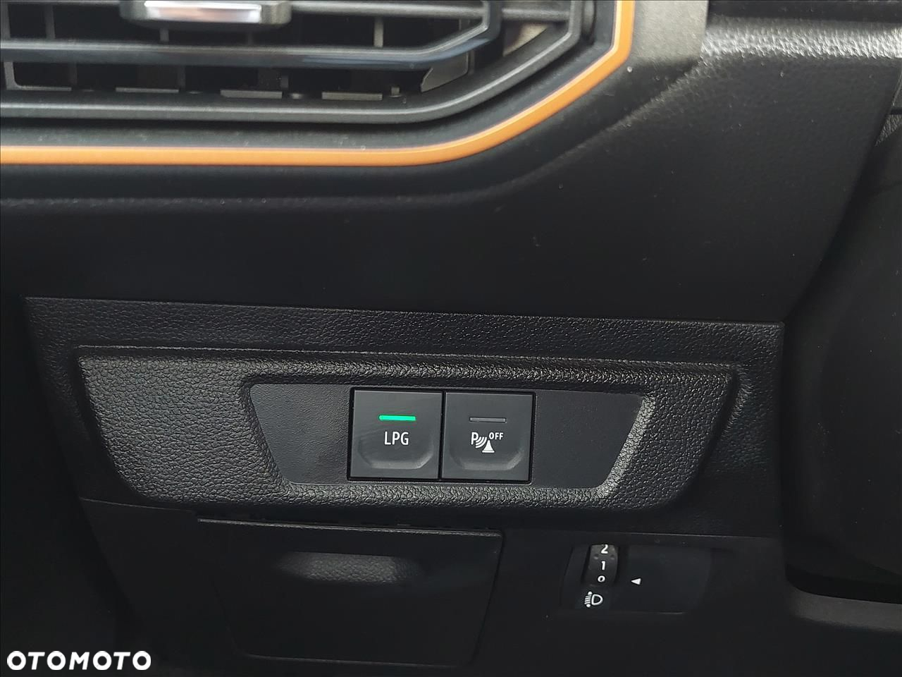 Dacia Sandero Stepway - 12