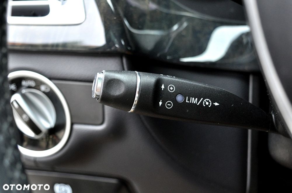 Mercedes-Benz CLS 350 CDI DPF 4Matic BlueEFFICIENCY 7G-TRONIC - 20