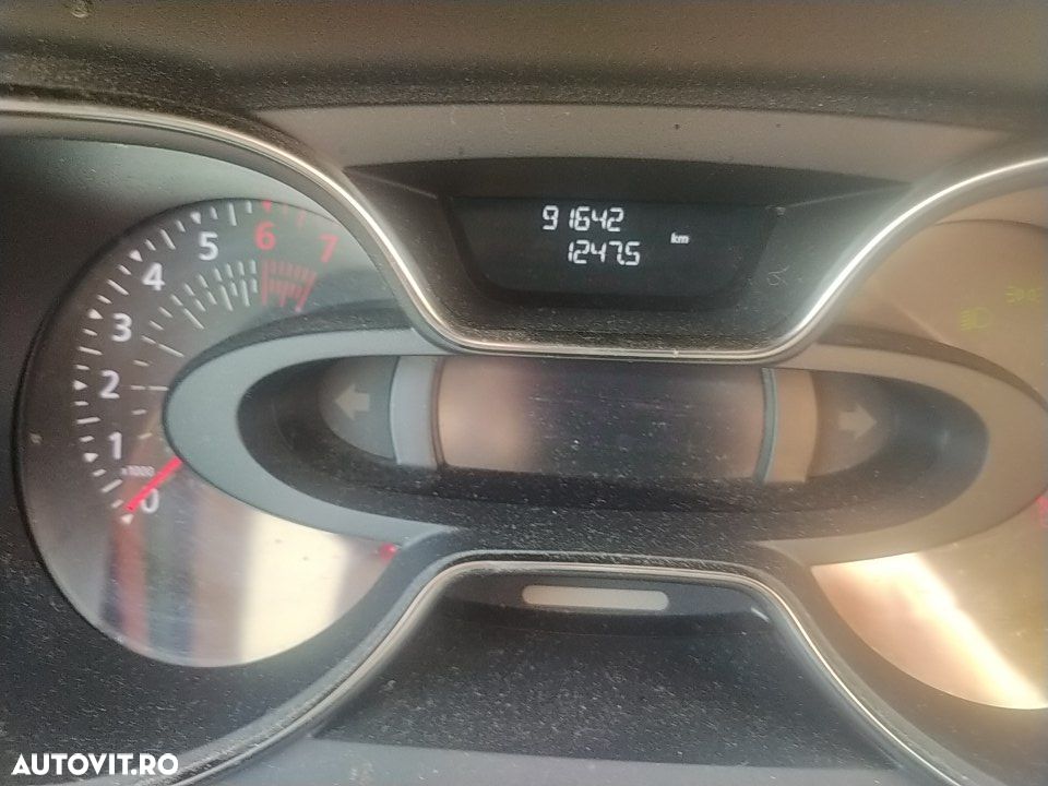Renault Captur TCe Life - 9