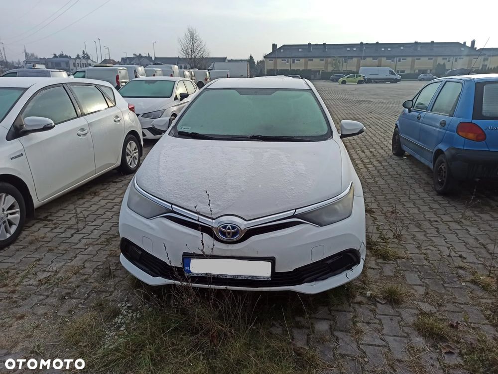 Toyota Auris - 2