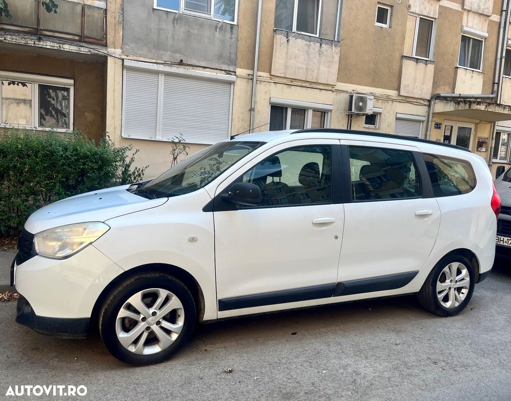 Dacia Lodgy 1.2 TCe 115 CP Laureate - 1