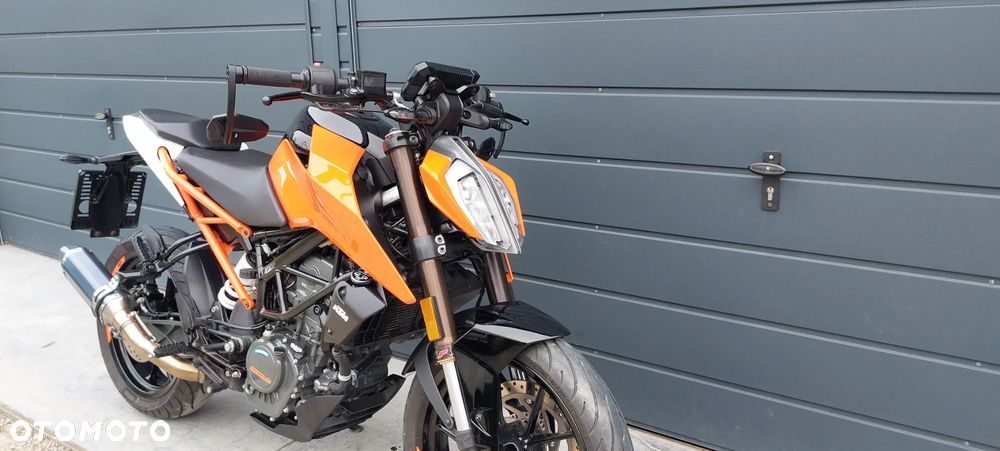 KTM Duke - 23
