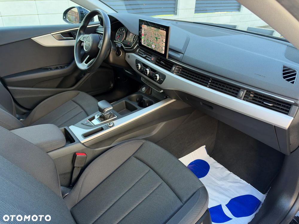 Audi A5 Sportback 40 TFSI mHEV S tronic - 12