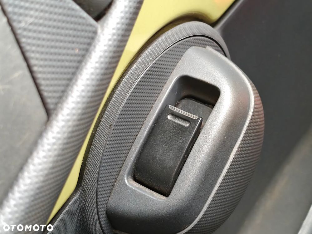 Citroën C1 1.0 CoolTech - 21