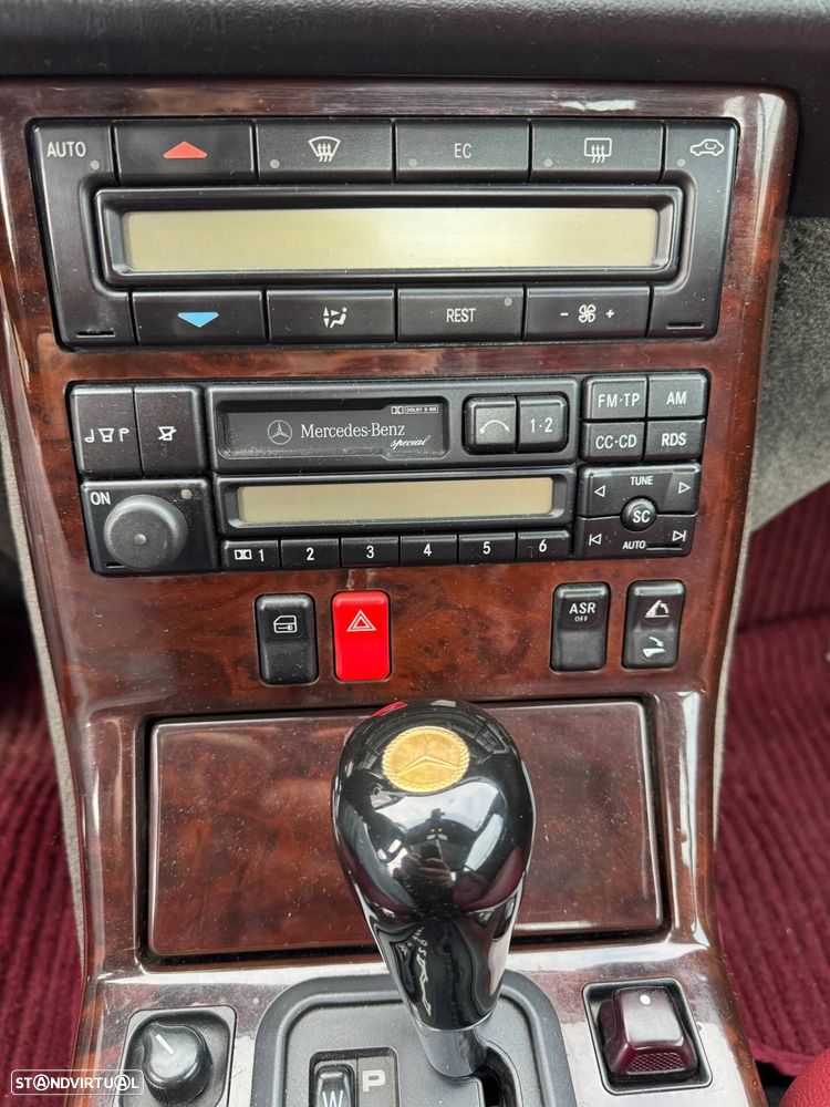 Mercedes-Benz SL 320 Standard - 27