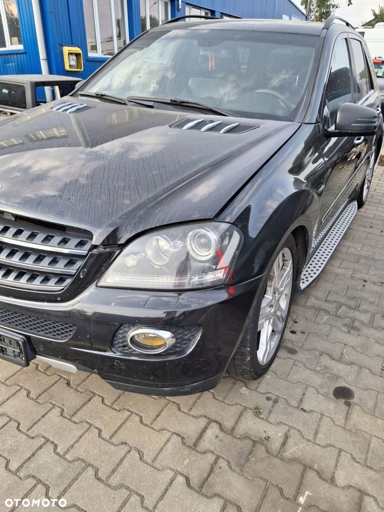 MERCEDES ML W164 LIFT 08-11 zderzak przód C197 PDC SPRYSK - 4