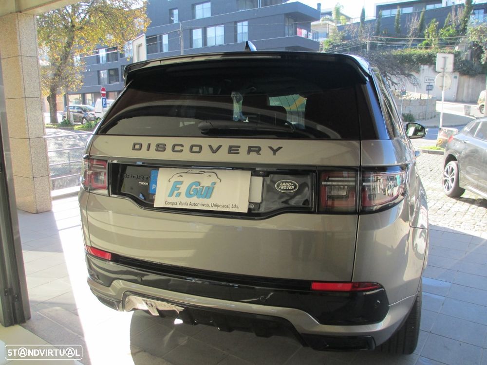 Land Rover Discovery Sport 1.5 I3 P300e AWD R-Dynamic SE - 31