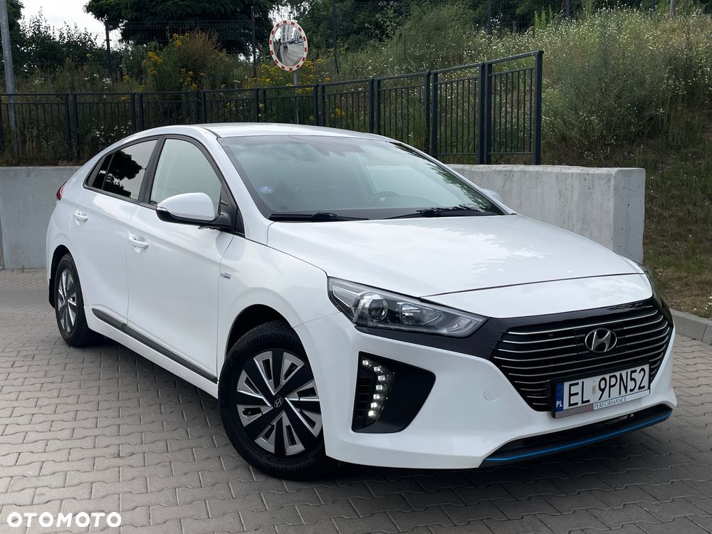Hyundai IONIQ Hybrid Business - 5