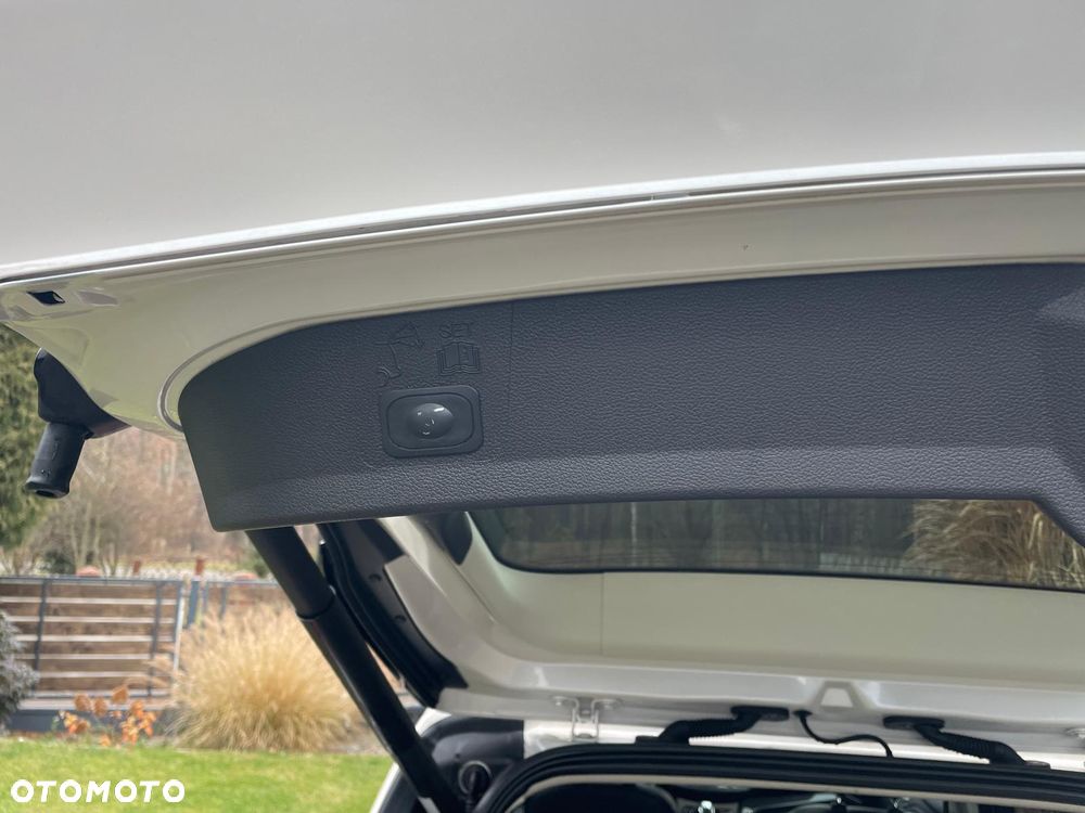 Ford Kuga 2.0 TDCi 4x4 ST-Line - 13