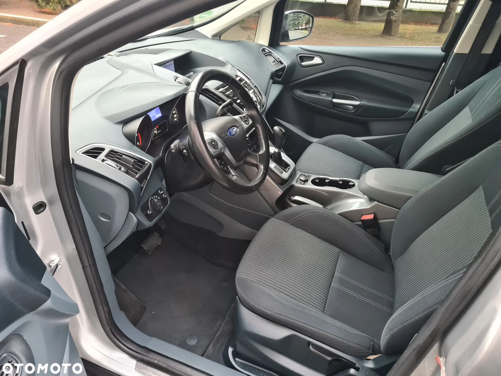 Ford Grand C-MAX 2.0 TDCi Titanium - 22