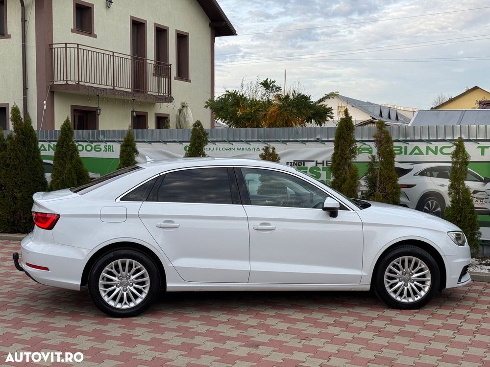 Audi A3 2.0 TDI Sportback Ambiente - 10