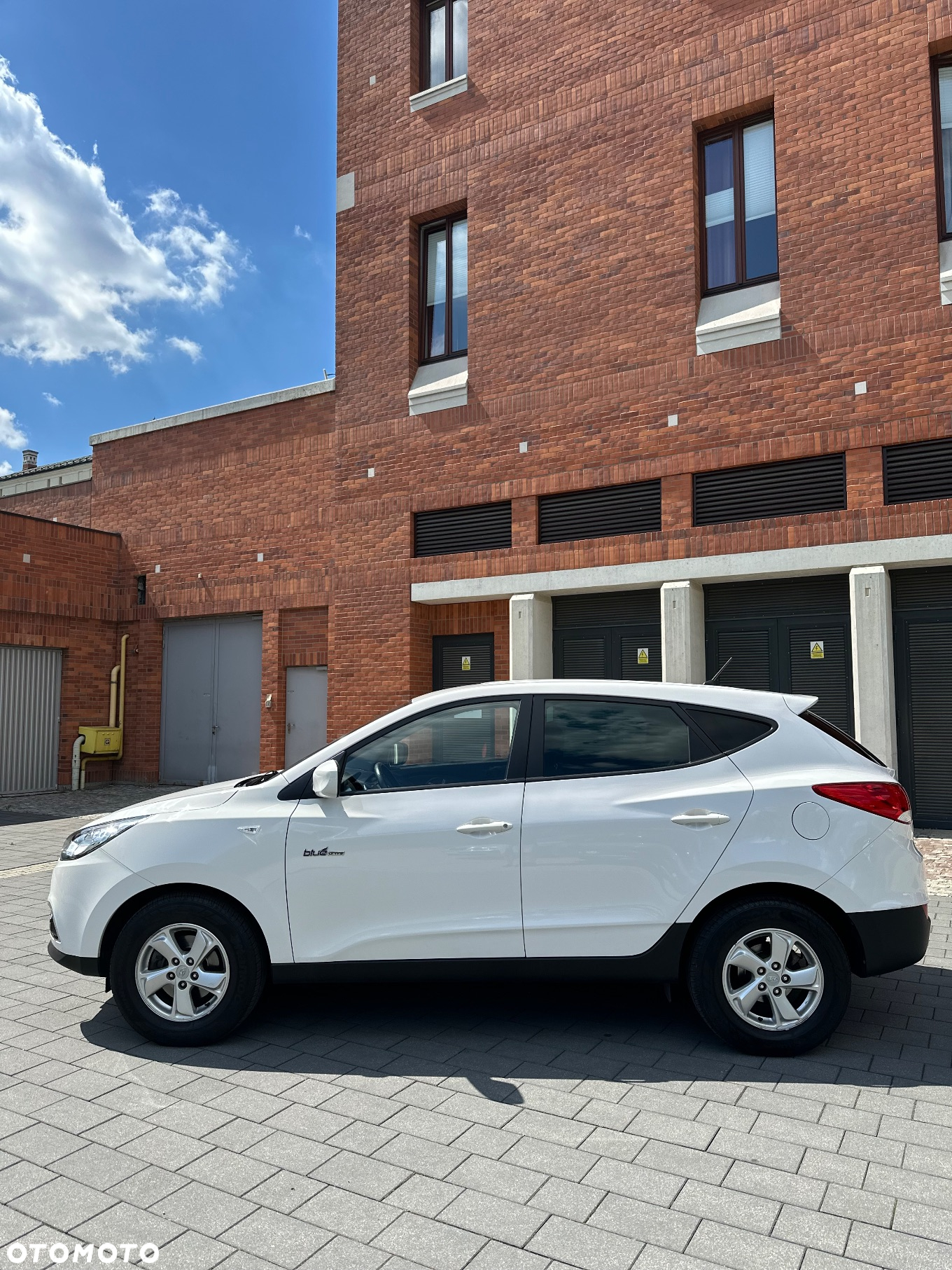 Hyundai ix35 1.6 2WD blue Trend - 20