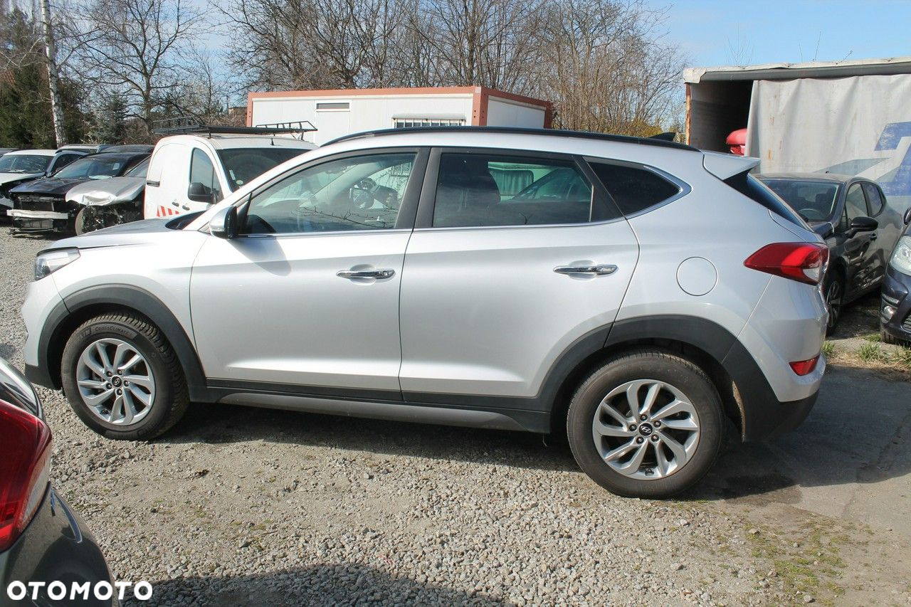 Hyundai Tucson - 2