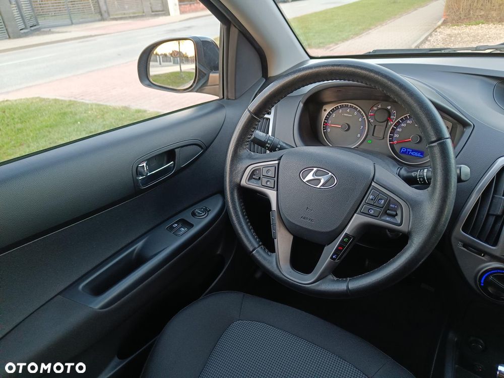 Hyundai i20 1.4 Style - 32