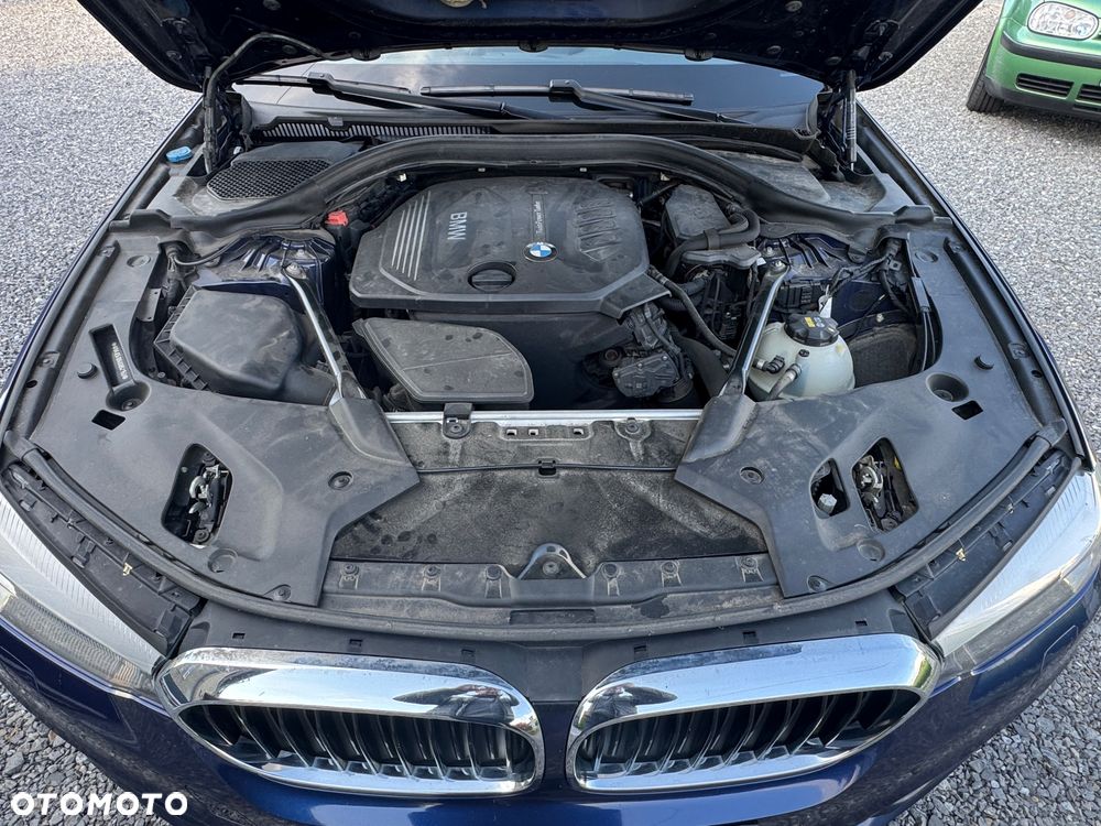 BMW Seria 5 520d xDrive Sport Line sport - 15