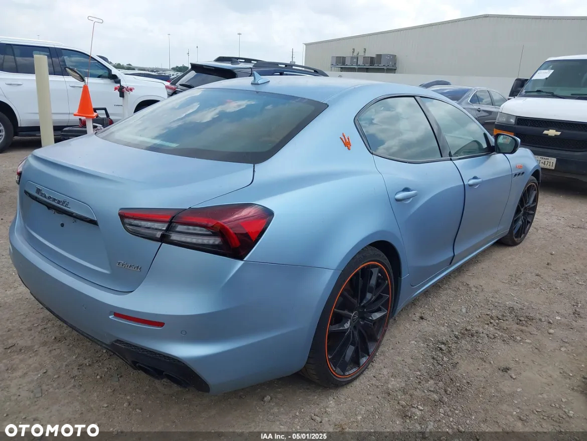 Maserati Ghibli - 9
