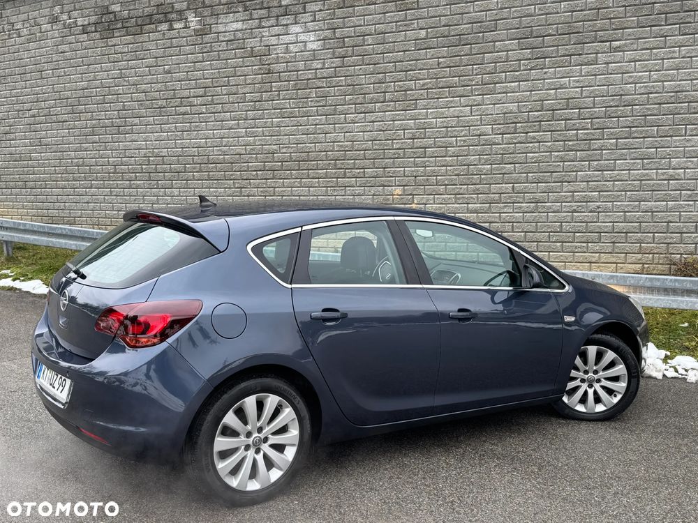 Opel Astra 1.6 Enjoy - 19