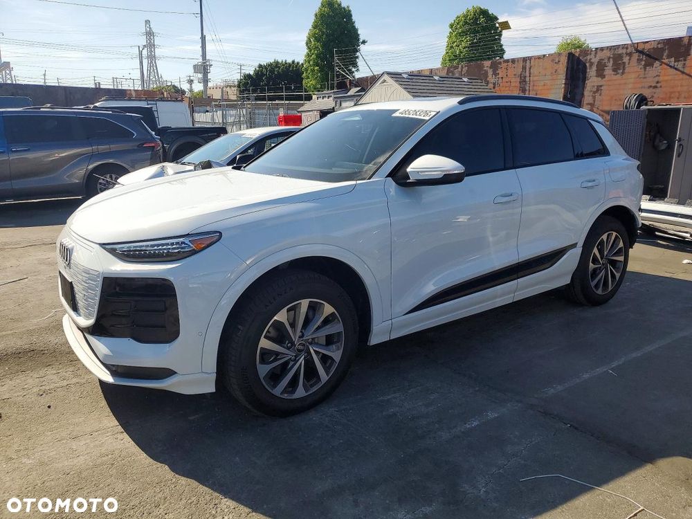 Audi Q6 e-tron Quattro - 10