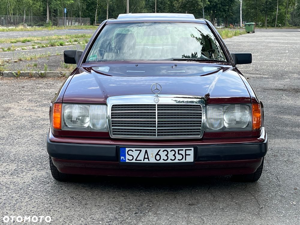 Mercedes-Benz W124 (1984-1993) - 28