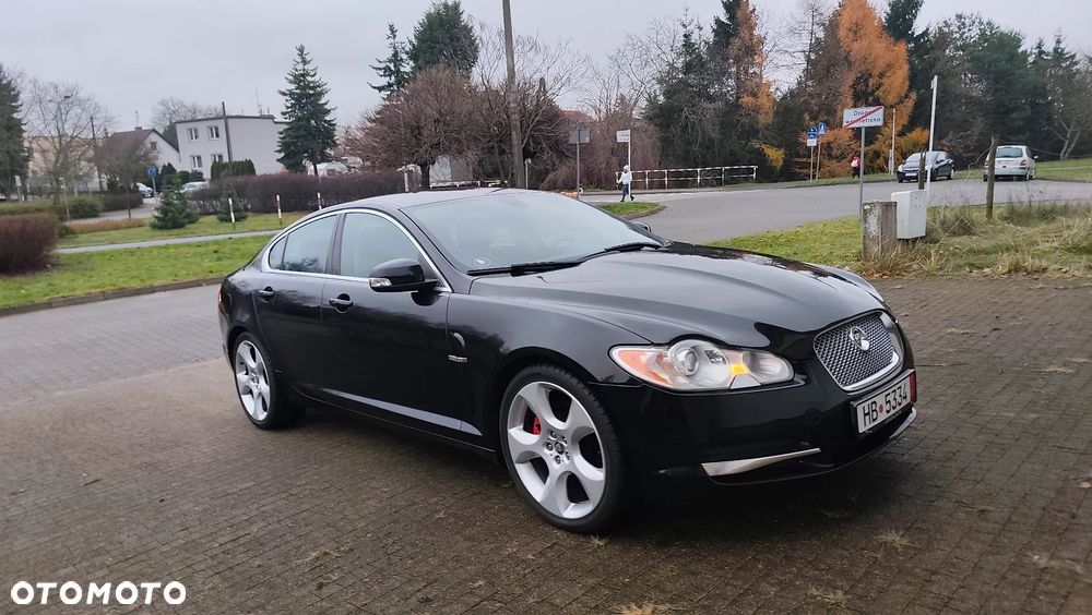 Jaguar XF 2.7 V6 Premium Luxury - 32