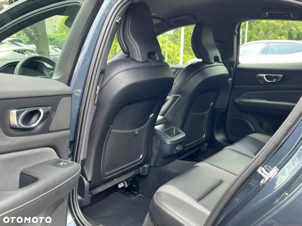 Volvo S60 - 18