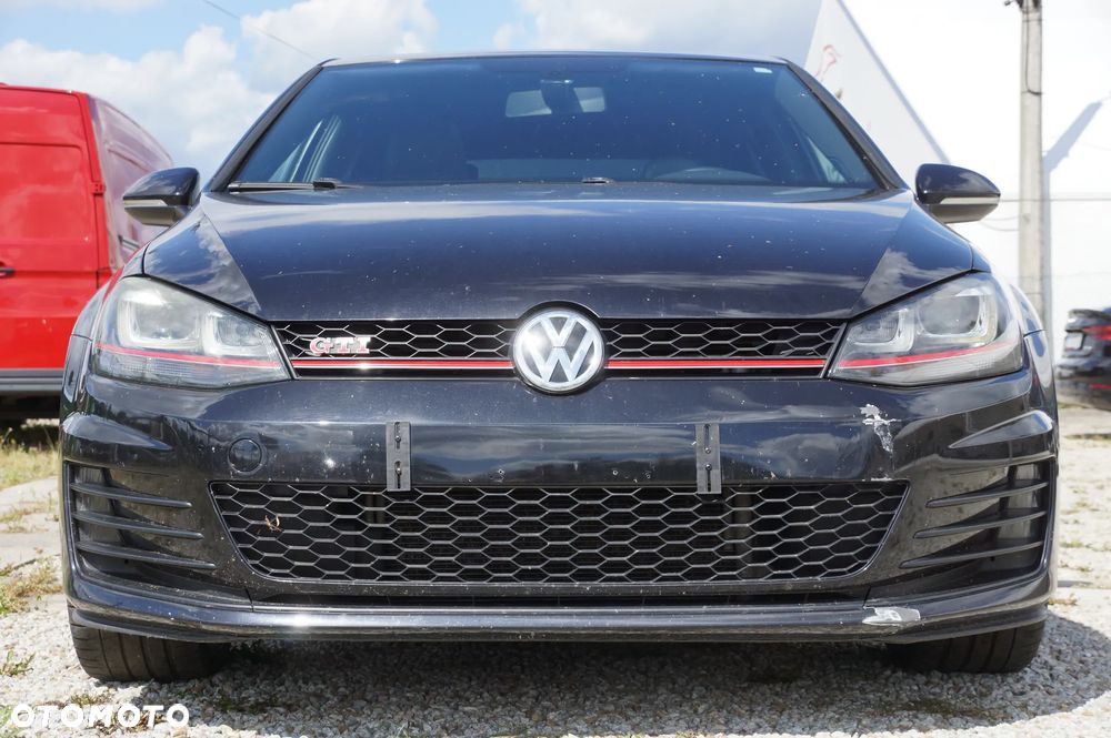 Volkswagen Golf 2.0 TSI BMT GTI DSG - 2